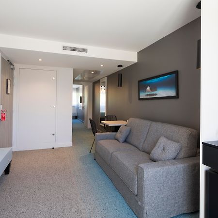 Logis Hotel Les Pins - Operalia Balaruc-les-Bains Eksteriør bilde