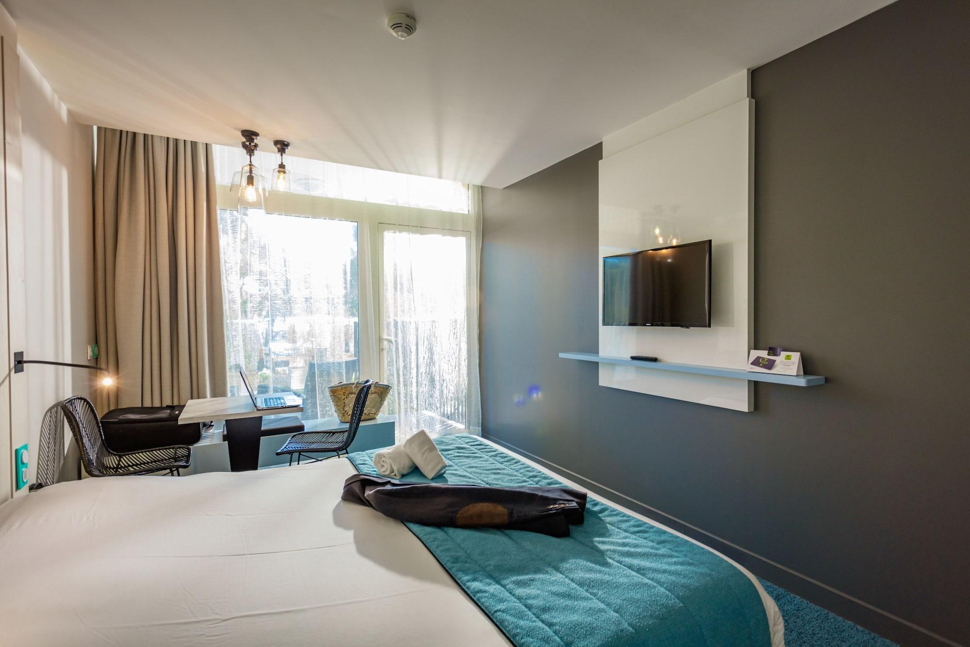 Logis Hotel Les Pins - Operalia Balaruc-les-Bains Eksteriør bilde