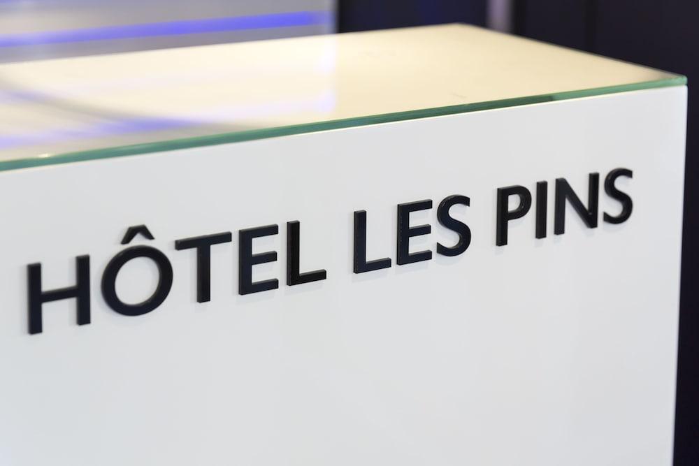 Logis Hotel Les Pins - Operalia Balaruc-les-Bains Eksteriør bilde